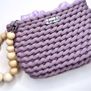 Woven clutch handmade, sturdy, vey high quality